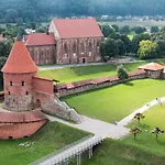 In Апартаменты